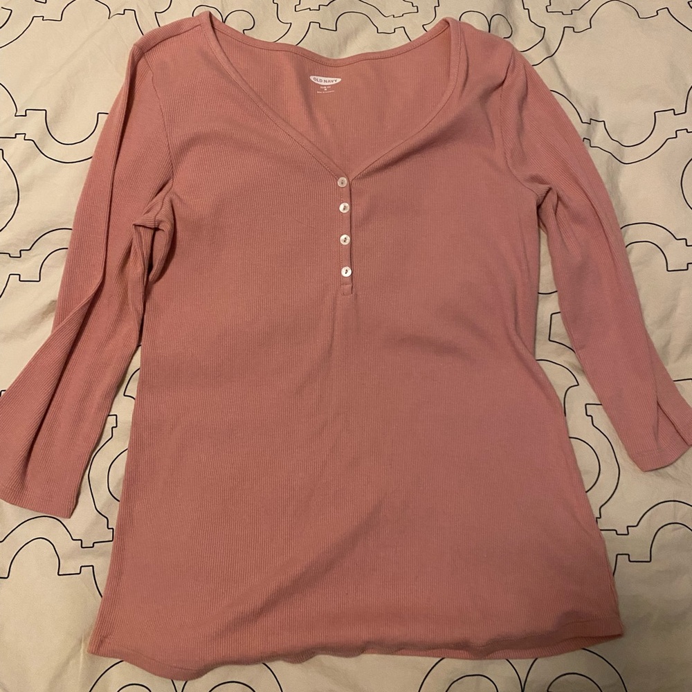 Old navy shirt